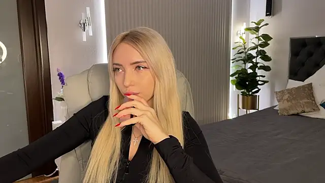 Snapshot of OhMyEmma chatting on January 17, 2026, 1:31 am OhMyEmma online show from January 17, 2026, 1:31 am