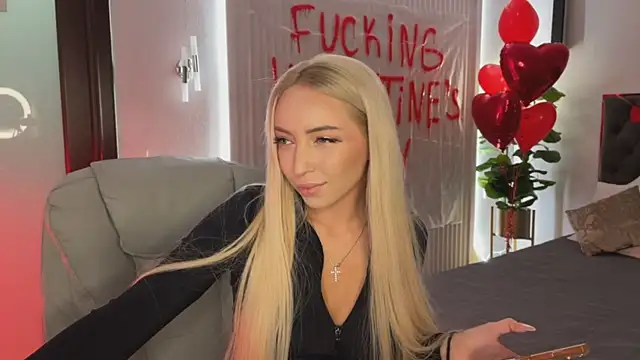 Snapshot of OhMyEmma chatting on February 13, 2026, 1:16 am OhMyEmma online show from February 13, 2026, 1:16 am