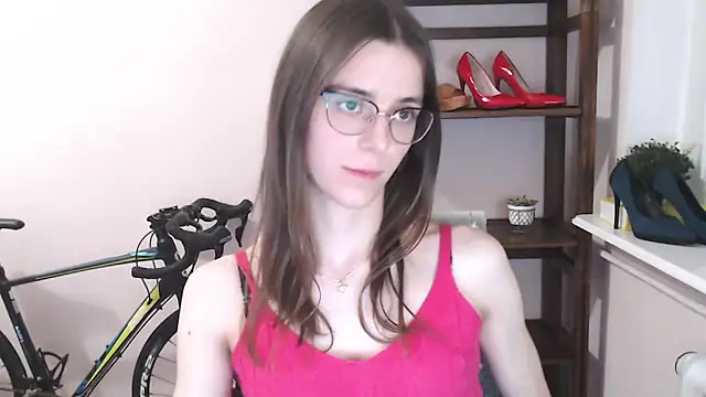 love megi online show from February 28, 2026, 7:35 pm