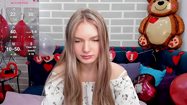 EvelineAmore online show from February 8, 2026, 8:56 am