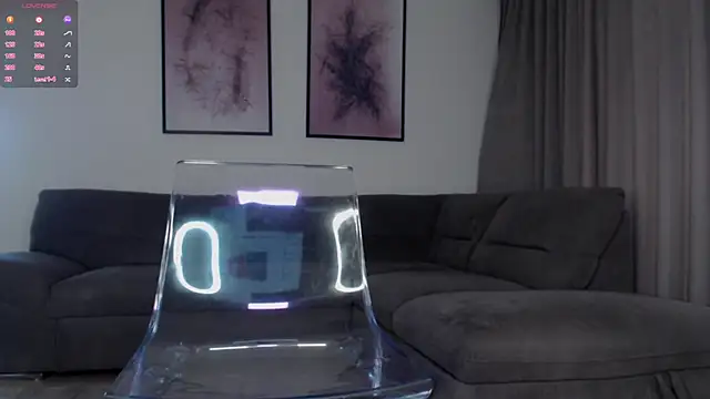 Snapshot of reinakylie chatting on October 28, 2025, 8:57 am reinakylie online show from October 28, 2025, 8:57 am