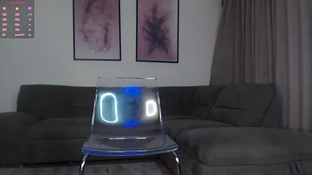 Snapshot of reinakylie chatting on November 16, 2025, 1:05 pm reinakylie online show from November 16, 2025, 1:05 pm