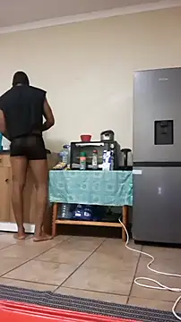 bakedsnackmmh online show from March 20, 2026, 7:37 pm