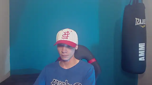 Snapshot of Burperking420_ chatting on October 7, 2025, 6:20 pm Burperking420 online show from October 7, 2025, 6:20 pm