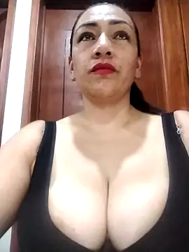 Snapshot of Carlasm- chatting on October 10, 2025, 10:10 pm Carlasm- online show from October 10, 2025, 10:10 pm