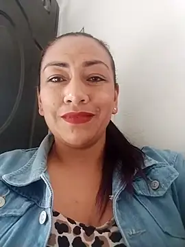 Snapshot of Carlasm- chatting on September 19, 2025, 8:46 pm Carlasm- online show from September 19, 2025, 8:46 pm