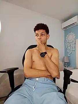 LyamBoys  online show from March 7, 2025, 4:55 pm