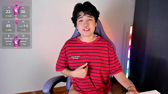 emma cute7 online show from March 5, 2026, 10:12 am