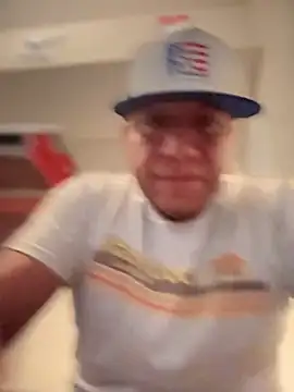 flores6cachondo9 online show from September 22, 2025, 12:05 am