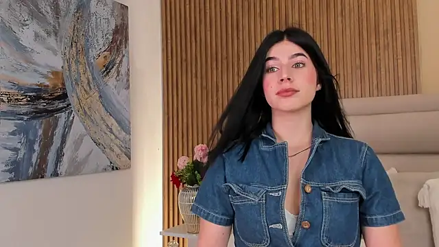 FatimaEvans online show from November 17, 2025, 3:49 pm