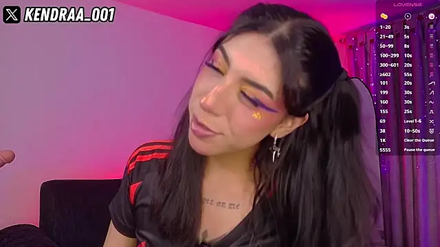 Kendramillerr 1 online show from June 28, 2026, 1:34 am