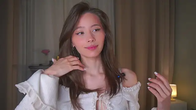 EditaBails online show from April 9, 2026, 6:58 pm