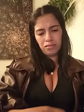 Nathaly 12 online show from May 19, 2026, 1:21 am