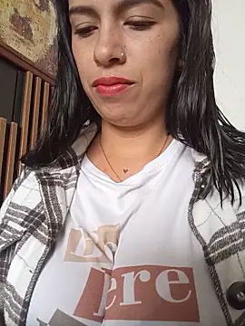 Nathaly 12 online show from May 14, 2026, 7:44 pm