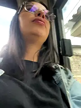 Nathaly 12 online show from November 14, 2025, 4:21 pm