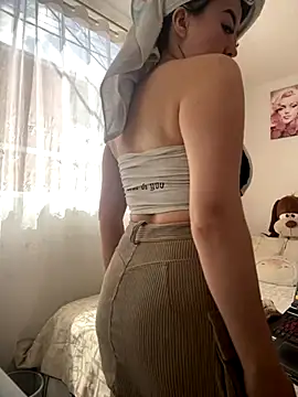 VictoriaGerard Pink online show from December 2, 2025, 5:47 pm