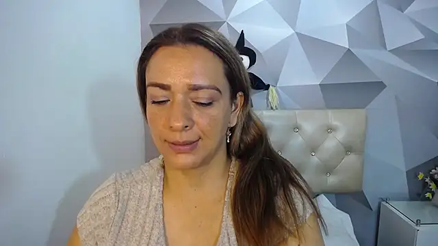 Milf-Prettyboobs online show from October 29, 2025, 6:29 pm