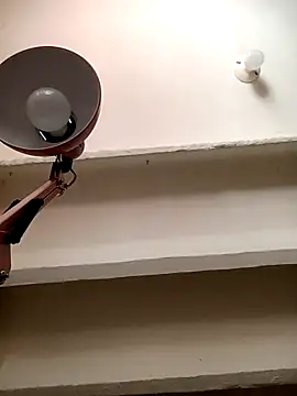 dareck 18 online show from October 14, 2025, 4:07 pm