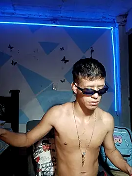 dareck 18 online show from June 5, 2026, 3:00 am