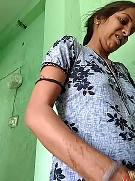 Snapshot of Hotty-Nidhi chatting on March 14, 2026, 3:12 am Hotty-Nidhi online show from March 14, 2026, 3:12 am