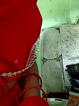 Hotty-Nidhi online show from February 15, 2026, 7:51 am