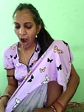 Snapshot of Hotty-Nidhi chatting on March 6, 2026, 5:13 am Hotty-Nidhi online show from March 6, 2026, 5:13 am