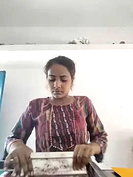 indiancute43 online show from May 22, 2026, 6:00 am