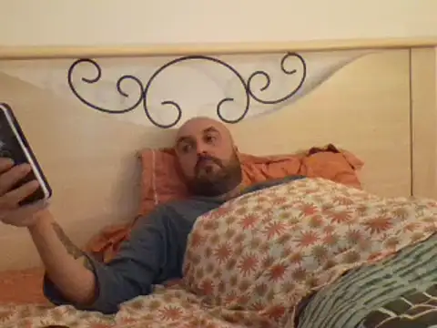 maxxxio12 online show from March 9, 2025, 2:21 pm