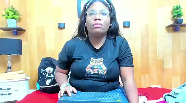 Zoe ebony74 online show from March 14, 2025, 12:29 pm