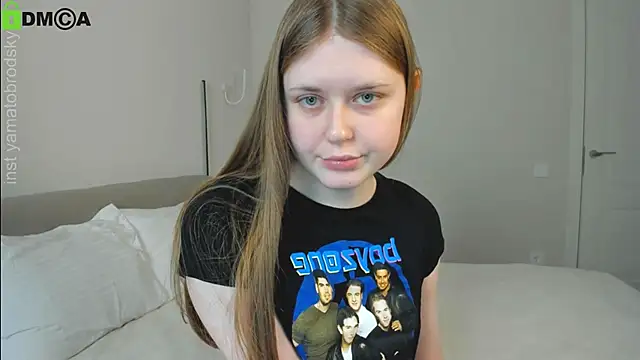 Snapshot of YamatoBrodsky chatting on December 1, 2025, 8:10 pm YamatoBrodsky online show from December 1, 2025, 8:10 pm