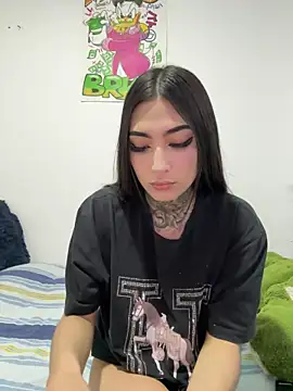 Snapshot of Lilith_Thompson chatting on March 17, 2025, 12:57 pm Lilith Thompson online show from March 17, 2025, 12:57 pm