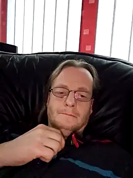 namorreyeb1 online show from December 24, 2024, 3:05 pm