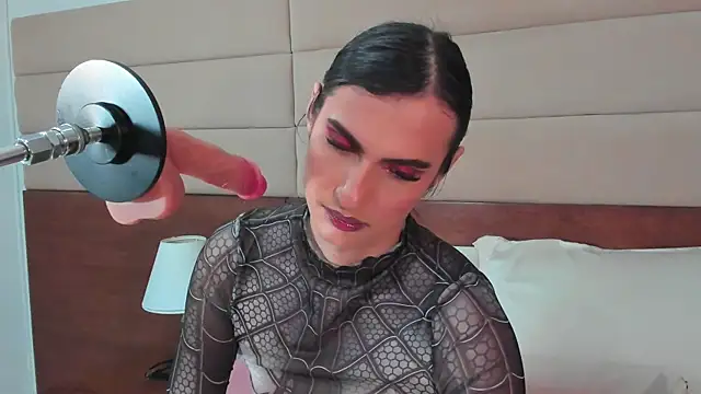 shantall skinny online show from October 20, 2025, 3:41 am