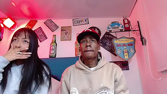 lili roussi online show from November 26, 2025, 12:32 am