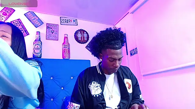 lili roussi online show from September 18, 2025, 5:32 am