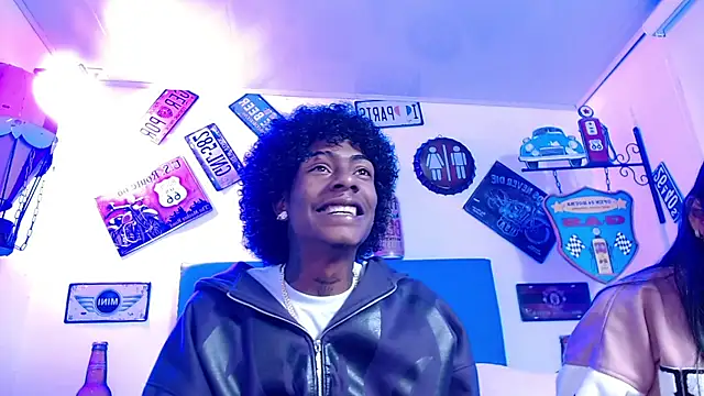 lili roussi online show from October 19, 2025, 12:24 am