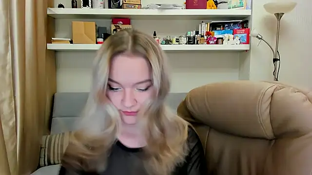 Kara Smith  online show from December 9, 2024, 12:01 am