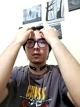 Snapshot of Dante_Gothic chatting on March 12, 2025, 5:02 am Dante Gothic online show from March 12, 2025, 5:02 am