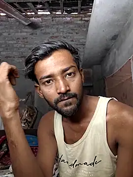 India HOT23 online show from December 16, 2025, 4:50 am