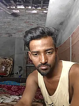 India HOT23 online show from December 4, 2025, 7:29 am