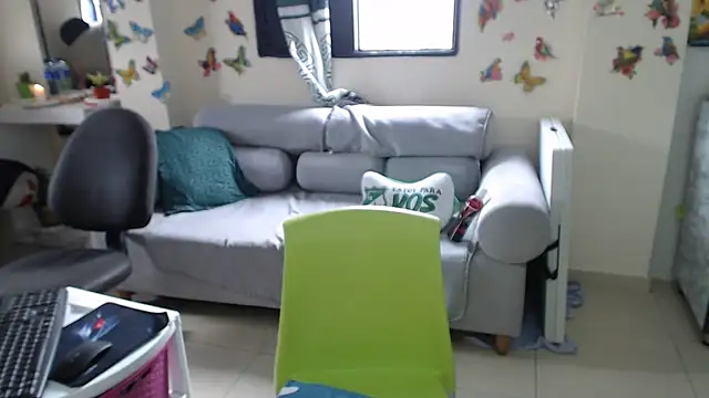 Snapshot of Olgahunder chatting on July 11, 2026, 4:40 pm Olgahunder online show from July 11, 2026, 4:40 pm