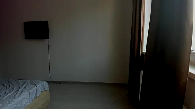 LilyHaart online show from November 12, 2025, 5:22 am