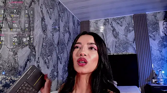 AshleyVega01 online show from May 15, 2026, 3:54 pm