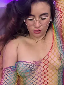 Snapshot of HADARA__ chatting on February 13, 2026, 6:57 am HADARA online show from February 13, 2026, 6:57 am