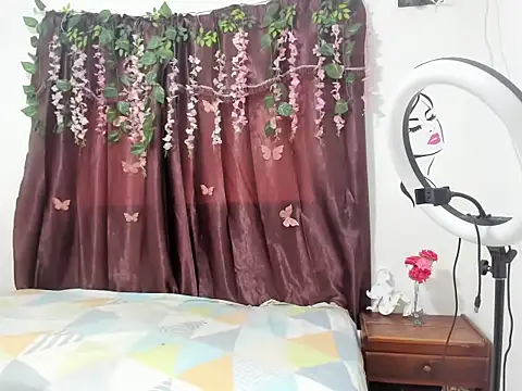 natasha hot11 online show from October 26, 2025, 7:36 pm