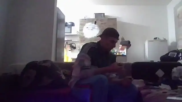 Snapshot of ThePython666 chatting on November 9, 2025, 3:49 pm ThePython666 online show from November 9, 2025, 3:49 pm