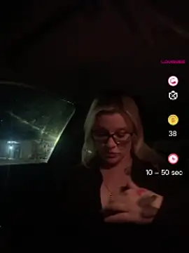 Curvy-Cleo online show from April 24, 2026, 9:17 pm