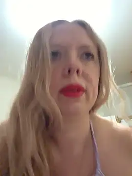 Irina3718 online show from July 11, 2026, 8:53 pm
