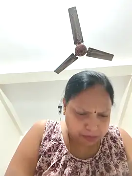 Arohi35 online show from September 18, 2025, 5:05 pm