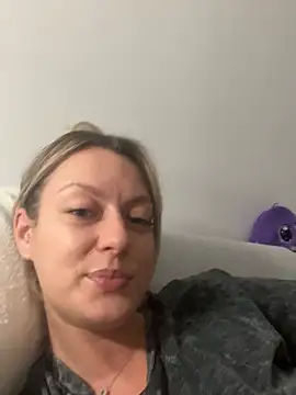 AnnastasiaMills online show from June 25, 2026, 11:21 pm